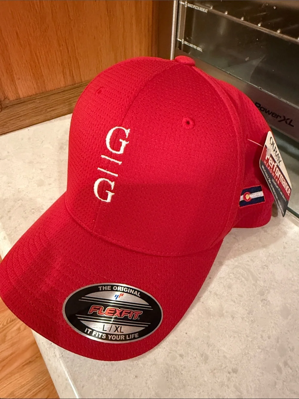 NWT Red Flexfit Performance Cap with White 'G||G' Embroidery and Colorado Flag